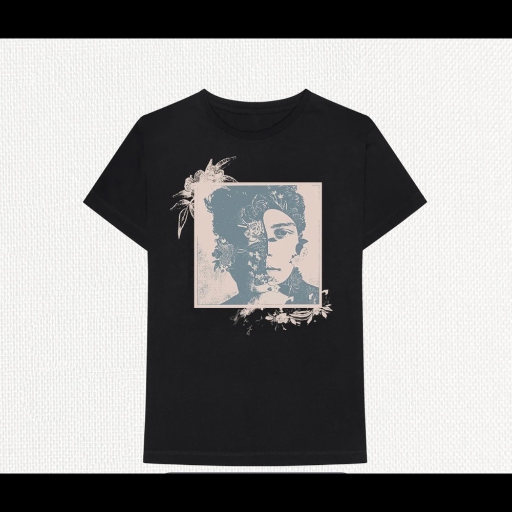 Shawn Mendes New back cover T-Shirt Size XL